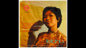 Đàn lên người nhạc sĩ cô đơn. Lá»‡ Thu TrÆ°á»›c 1975 Tuyá»ƒn Youtube