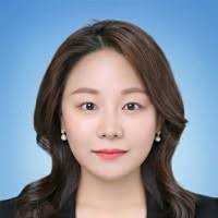 Laura Kang Email & Phone Number