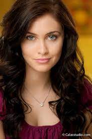 Pin By John Harmon On Head Shots Girls Brunette Beauty Beautiful Eyes Headshots Women