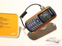 Samsung E2370 Xcover pictures, official ...