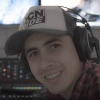 200+ perfiles de «Aaron Alberto»