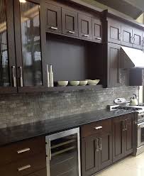 Quartz countertops rapidly ended up being well known in italy, and have been included in european kitchens for a considerable length you can get anything from lime green to a characteristic darker to a dull dark. Download 30 Black Quartz Countertops With Cherry Cabinets