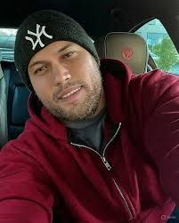 You're still not a fan of "You're Having My Baby" after 50 years?