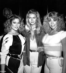 Mary's university xc coach, lawyer. Did Paul Date Donna Dixon Briefly Kissfaq Com