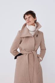 Кроссовки с рифленой подошвой zara 119,00 р. Zara Boxing Day Picks Tricks To Shopping The Sale Rebecca Maloney
