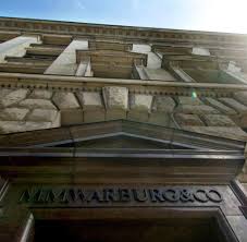 With our banks and investment companies, we cater to discerning customers from our numerous locations. Cum Ex Deals Chef Der Warburg Bank Weist Alle Vorwurfe Zuruck Welt