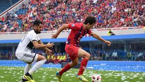 Maybe you would like to learn more about one of these? Olimpia Igualo Sin Goles Frente A Cerro Porteno En Una Nueva Edicion Del Clasico De La Liga De Paraguay Deporte Total El Comercio Peru