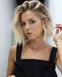 You may prefer to cover up your forehead, or you may want to brush your hair out of your forehead. Pin On Hair Care