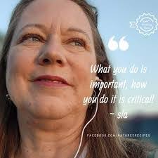 Mindy Frenzel's Instagram, Twitter & Facebook