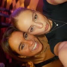 Hi everyone! My name is Dylan Goodman and I am a current junior in Dunster  House! I am going to be taking over the instagram today (the last day of  classes 🕺🥲)!!