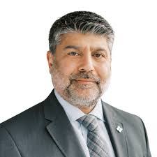 Michael Crombie's Instagram, Twitter & Facebook