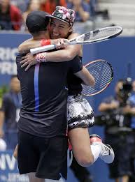 She became part of the social limelight when she revealed this flower tattoo arm. Mattek Sands Completes Comeback With Open Title With Murray Taiwan News 2018 09 09 04 27 49