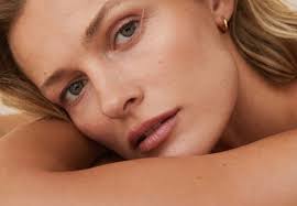 SCANDERRA" BALINAMOJI DANTŲ PASTA: Edel+White