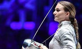 Также в 2005 году ей было присвоено звание заслуженного мастера спорта россии. Znamenoscami Rossijskoj Komandy V Tokio 2020 Budut Volejbolist Mihajlov I Sablistka Velikaya Oni Ponesut Nejtralnyj Flag