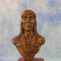 Tinde The People an Sculpture by Jon Vick