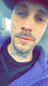 密蘇里州人,你在哪。 需要人們聊天。 不要害怕我的咬不痛🤪