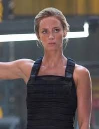 In 2015, she won the 'critics' choice movie award' for 'best actress in an action movie' for the movie 'edge of tomorrow.' Emily Blunt Filme Und Serien Moviejones