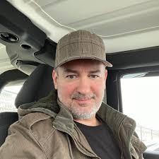 Can someone edit funeral photo background?