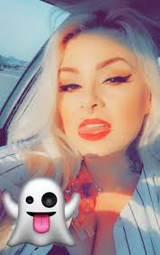 Literally can't wait for MLB. Who's your team!? I grew up playing softball!  Gets me through to spooky Szn 😝