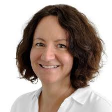 I'm happy to share that I'm starting a new position! After a break, I'm  back in standardisation and have joined the ces at electrosuisse as a  secretary. What did I do during