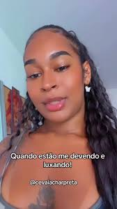 Os vídeos de Samara Santos (@cevaiacharpretaa) com som original