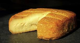 Le club des dix se réunit pour le plus grand plaisir des amateurs… et le plus grand fou rire des autres, sélectionnés par un comité d'experts. Top 10 Des Fromages Les Plus Puants 9 Photos
