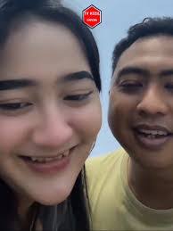 David Amel's Instagram, Twitter & Facebook