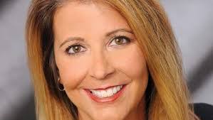 Lisa Bechtel's Instagram, Twitter & Facebook