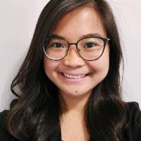 Carlie Collier's Instagram, Twitter & Facebook