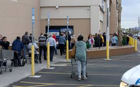Where to treat yourself if you've won big… and where to find cheap eats if you haven't. Seniors Over 60 Line Up Outside Of Smith S In Henderson To Get Into The Grocery Store Early On Las Vegas Review Journal