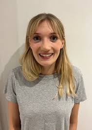 Emily Wakefield's Instagram, Twitter & Facebook