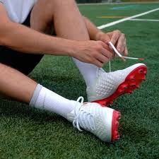 Nike Crimson Flash Pack Tiempo Legend 8 Elite Fg Soccer Cleat White Flash Crimson Black Video Soccer Cleats Nike Soccer Cleats Nike Soccer