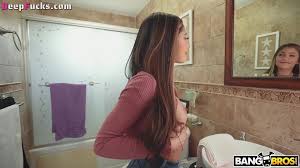 Bi Threesome PR Trailer Gets Naughty on ThotDeep