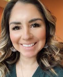 Audrey Lutz's Instagram, Twitter & Facebook