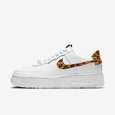 Descubra nike imágenes de stock en hd y millones de otras fotos, ilustraciones y vectores en stock libres de regalías en la colección de shutterstock. Nike Air Force 1 Fur Damen Nike De