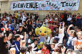 Book online now and take advantage of the benefits of nh. Ville De Lyon Ettie Et Camille Abily Ont Rendu Visite Facebook