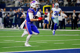 Shop for your favorite dallas cowboys wide receiver's apparel at bease11.com. Watch Bills Cole Beasley Gets Revenge Vs Cowboys On Thanksgiving Newyorkupstate Com