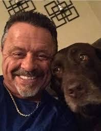 Earnest Ray's Instagram, Twitter & Facebook