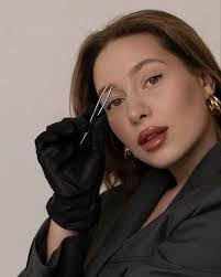 Michelle Mariscal's Instagram, Twitter & Facebook