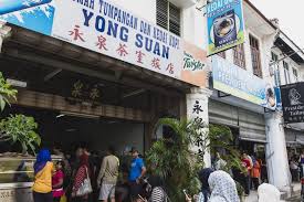 Nasi kandar ayam merah nasi ganja kedai kopi yong suan. Nasi Kandar Ayam Merah Kedai Yong Suan Living Nomads Travel Tips Guides News Information