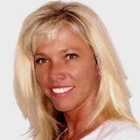 Robyn McGinnis Email & Phone Number