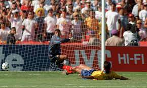 Andrés escobar war ein fußballspieler aus kolombya, (* 13 mar 1967 in medellín, kolombya). World Cup Stunning Moments Andres Escobar S Deadly Own Goal Colombia The Guardian