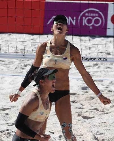 🏐🏖️🔥🇹🇭 สร้างประวัติศาสตร์ “ไบร์ท–เบส” เข้าชิงเหรียญทอง ธาราวดี  นาราพรลภัส – วรพีรชยากร ก้องภพศรุตาวดี สองสาวทีมชาติไทย  ฝ่าด่านคู่แข่งจากฟิลิปปินส์ในรอบรองชนะเลิศ ก่อนคว้าตั๋วเข้าสู่  รอบชิงชนะเลิศ เอเชียนเกมส์ 2026 🇹🇭🔥 พร้อมสร้างหน้า ...