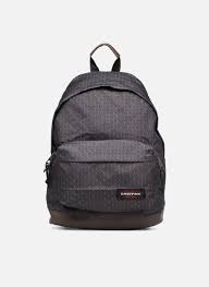 The eastpak wytoming is a stylish backpack for everyday use. Eastpak Wyoming Noir Sacs A Dos Chez Sarenza 332455