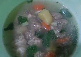 Sop daging sapi merupakan salah satu makanan yang enak untuk disantap,apalagi jika menyantap sop sapi ini ketika cuaca sedang hujan,uhh lezaat.nah berikut in. Bagaimana Menyiapkan Sop Tetelan Sapi Anti Gagal Resep Viral