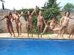 PUBLIC NUDITY PROJECT: Argentina