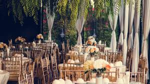 Dekorasi yang tepat dapat membuat suasana pernikahan menjadi lebih hangat dan romantis. Tema Dekorasi Pernikahan Cocok Untuk Milenials Berkeluarga