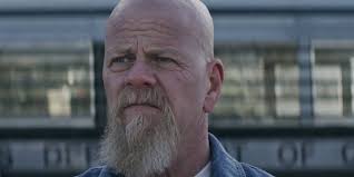 How Superman & Lois' Lex Luthor Compares to Other Variants