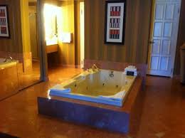 These 10 las vegas resorts go the extra mile with a jacuzzi or hot tub in their best rooms. Hot Tub Partay Picture Of Bally S Las Vegas Hotel Casino Tripadvisor