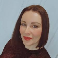 1 year work anniversary already with ProblemShared the time has flown and  what a whirlwind it has been! It has been wonderful to see the company grow  month